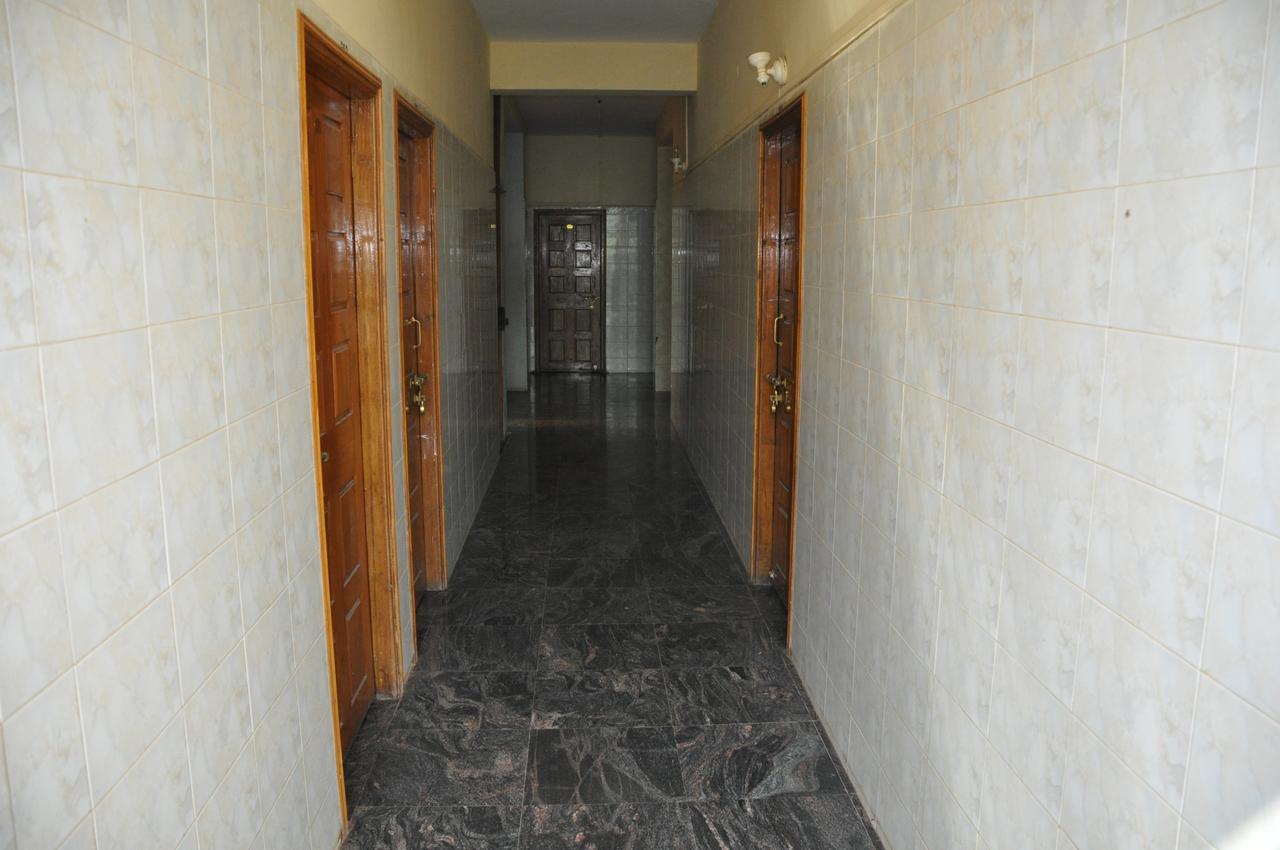 Hotel Gokarna International ภายนอก รูปภาพ